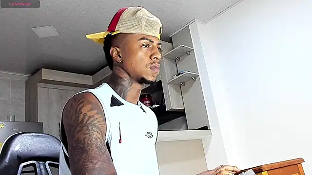 yeremibrowm (M young) - Hornier