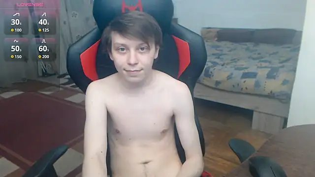 hugkydo live sex cam