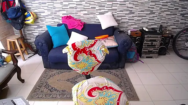 VioletaGomez_Co Live Webcam on Stripchat