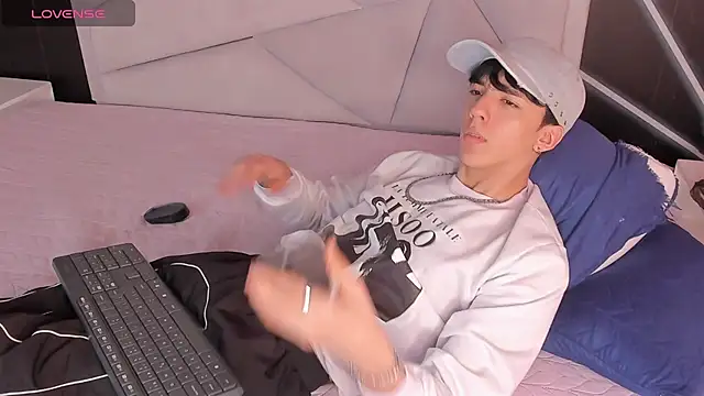 aerumchae (M twink) - sexy dance