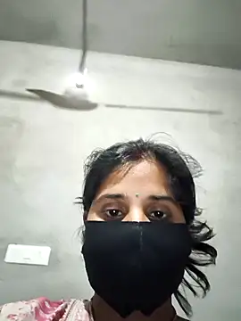 Sexy_khushi19 webcam