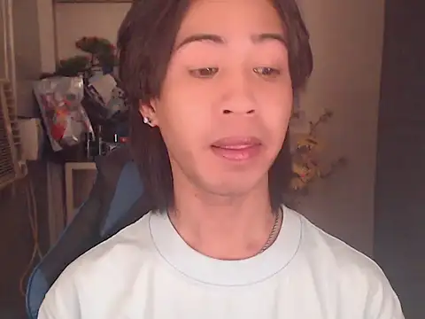 Erin_23 live sex cam