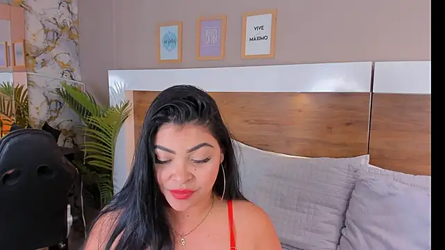 emabakker - EmaBakker's free webcam - UK Sex Cams