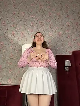 ellie_coy_ - Ellie_coy_'s free webcam - UK Sex Cams