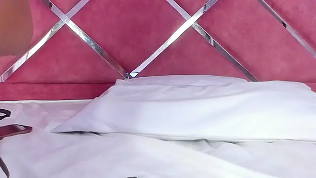 soribakerr - Soribakerr's free webcam - UK Sex Cams