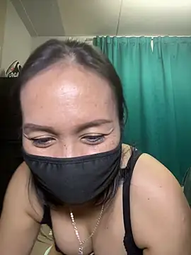 melyiaaa - Melyiaaa's free webcam - UK Sex Cams