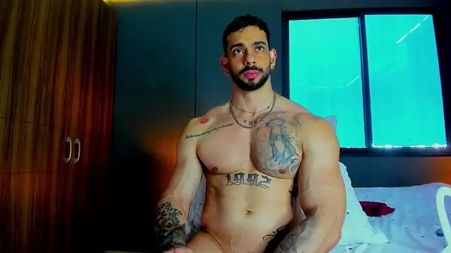 massimo_visconti (M young) - naked