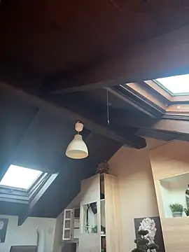 Webcam Model (SashaLiciosa_)  is live.Free join now!