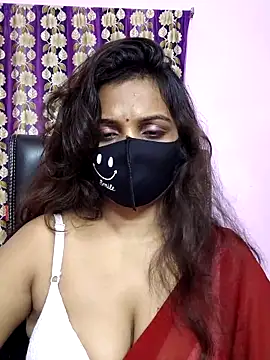 Webcam Model (cutie_pei002)  is live.Free join now!