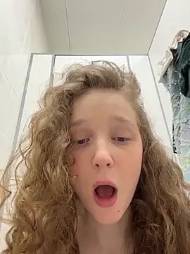 outside_rosy (F teen) - Ride your face with cameltoe!