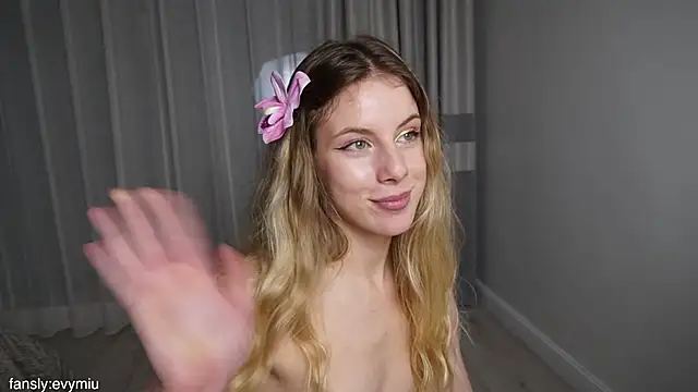 evy_miu webcam