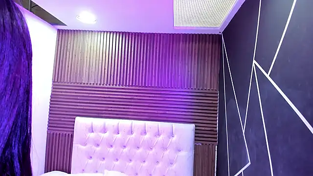 zarinawynne - ZarinaWynne's free webcam - UK Sex Cams