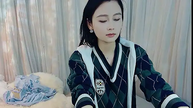 liulian1 - LIULIAN1's free webcam