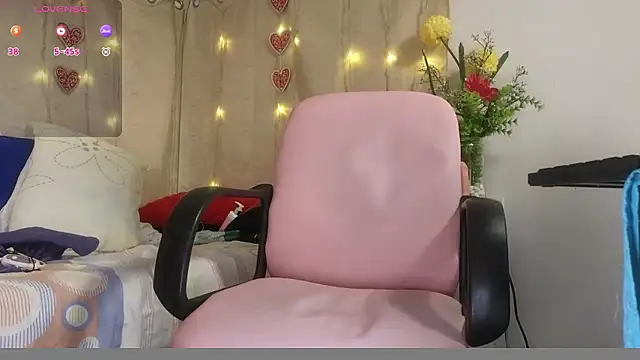 lovely_trix - Lovely_trix's free webcam