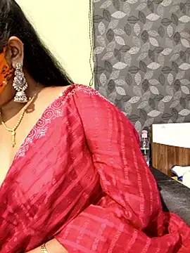 Webcam Model (Poly_bhabi)  is live.Free join now!