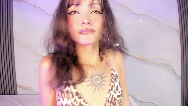 maddiestark - MaddieStark's free webcam - UK Sex Cams