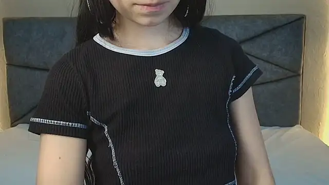 gabysweett_ - GabySweett_'s free webcam - UK Sex Cams