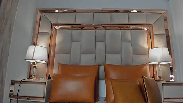 valentinabreats (F young) - Drool my tits and massage 💦