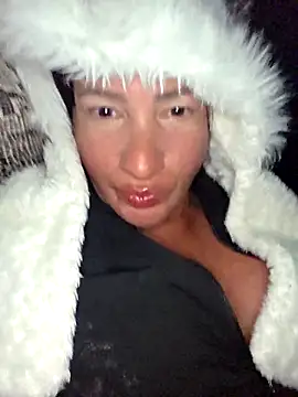 Webcam Model (TheGoddessBianca)  is live.Free join now!