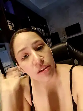 kittenpurrr Live Webcam on Stripchat