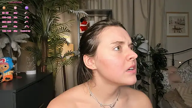 thelmajusto (F teen) - take off skirt