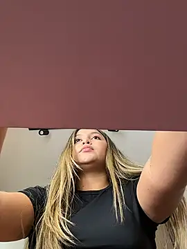 lunablossom_ (F young) - show cum