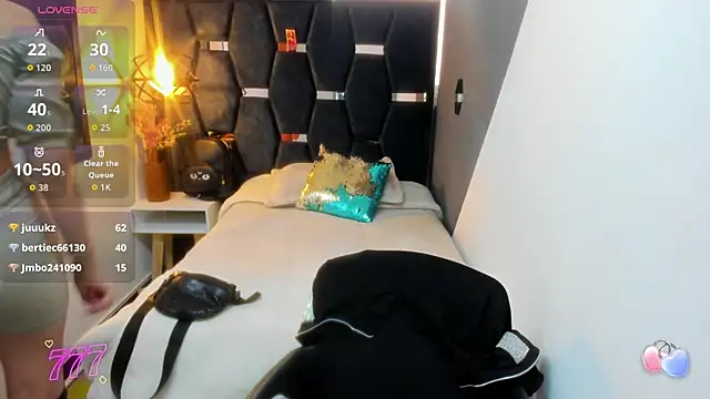 abril_fox__ - Abril_Fox__'s free webcam