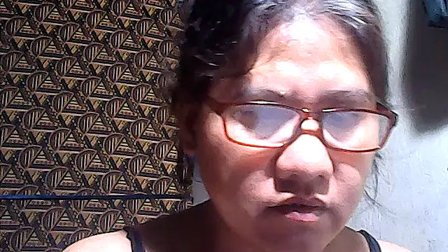 sweetsosie18 - Sweetsosie18's free webcam