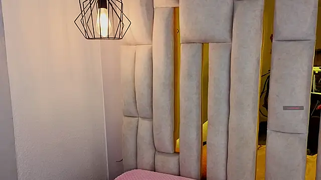 brandy_collinss - Brandy_collinss's free webcam - UK Sex Cams