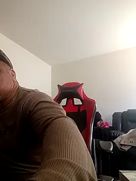 yellowwetfox (Ask my age) - Çum show