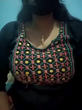 Sexyradha_