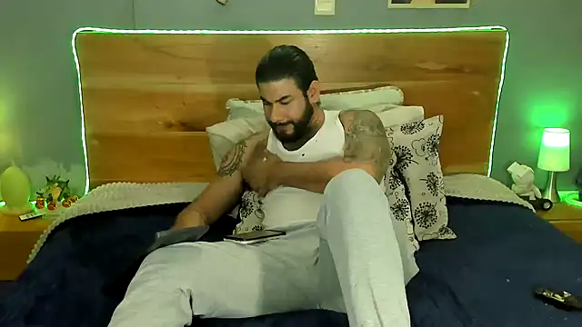 Prometeo-grizzly live sex cam