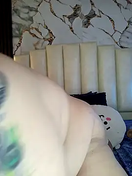 mollieblue69 live sex cam