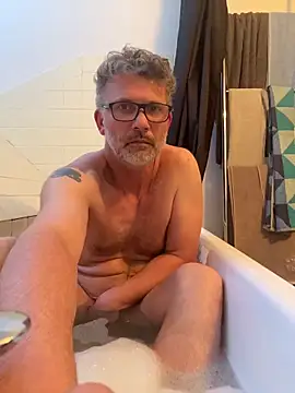 max219 (Ask my age) - Met moi nu