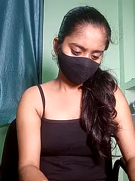 shrutee12 live sex cam