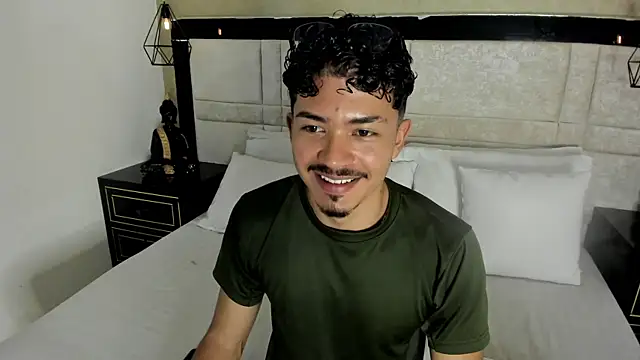 nicolaikarav (M young) - Cum