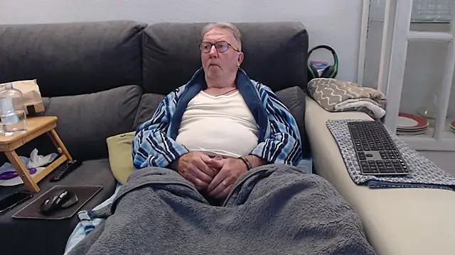 nudelschwanz (M grandpa) - cum