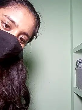 shrutee12 (F young) - Full nude🫦 in public 🫦🫦