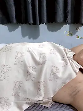 2_sexxx (F milf) - Playing and ejaculating together