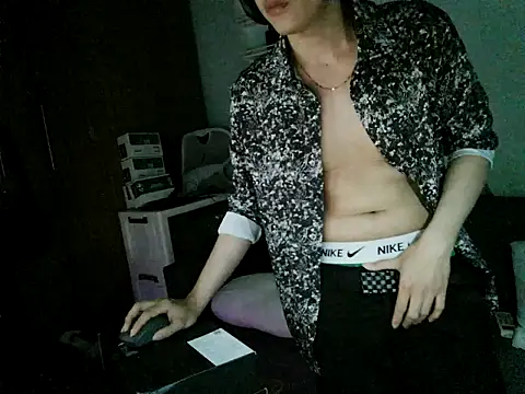 boyhigh1997 (M young) - the clouds thicken to see how horny i am