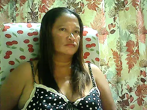 hott_scarlett (F milf) - request for boobs open pussy,cum