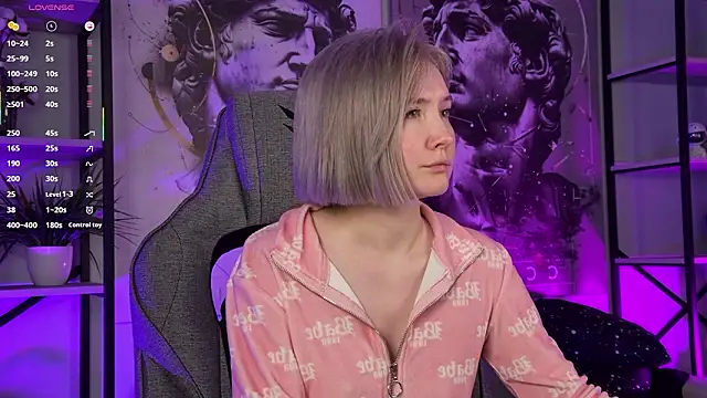 reiyosimoto (F young) - DJ Faustus is PAYPIG of the month🐷