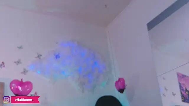 miiablumm_ (F young) - Domi in my ass