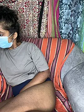 Webcam Model (SukiyamaAsia)  is live.Free join now!