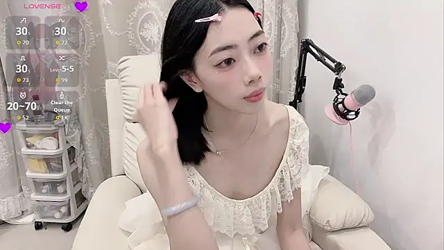 tuantuanle - Tuantuanle's free webcam