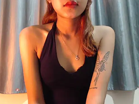 jassi-just18 - Jassi-just18's free webcam