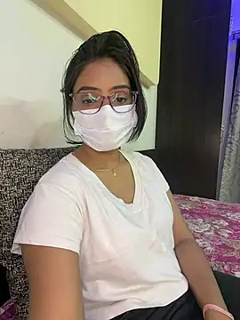 Webcam Model (Nancy_Catz)  is live.Free join now!