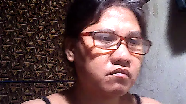 sweetsosie18 - Sweetsosie18's free webcam - UK Sex Cams