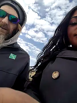 AmazonianMistress webcam