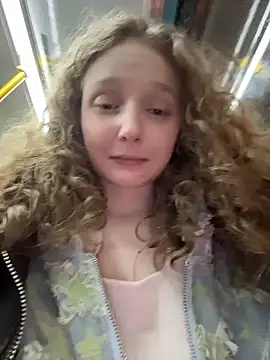 outside_rosy Live Webcam on Stripchat